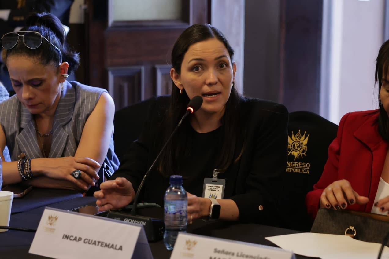 El INCAP participó en reunión del Congreso de Guatemala para respaldar la ley de alimentación saludable