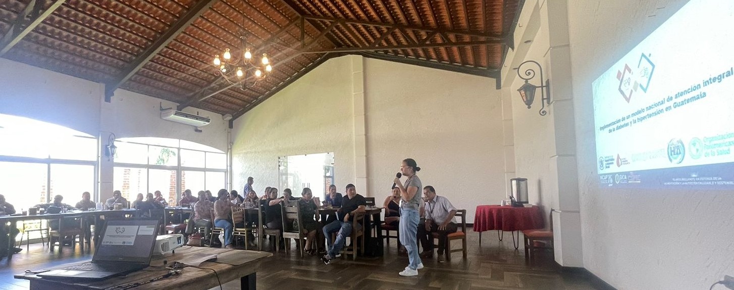 Modelo nacional de atención diabetes e hipertensión