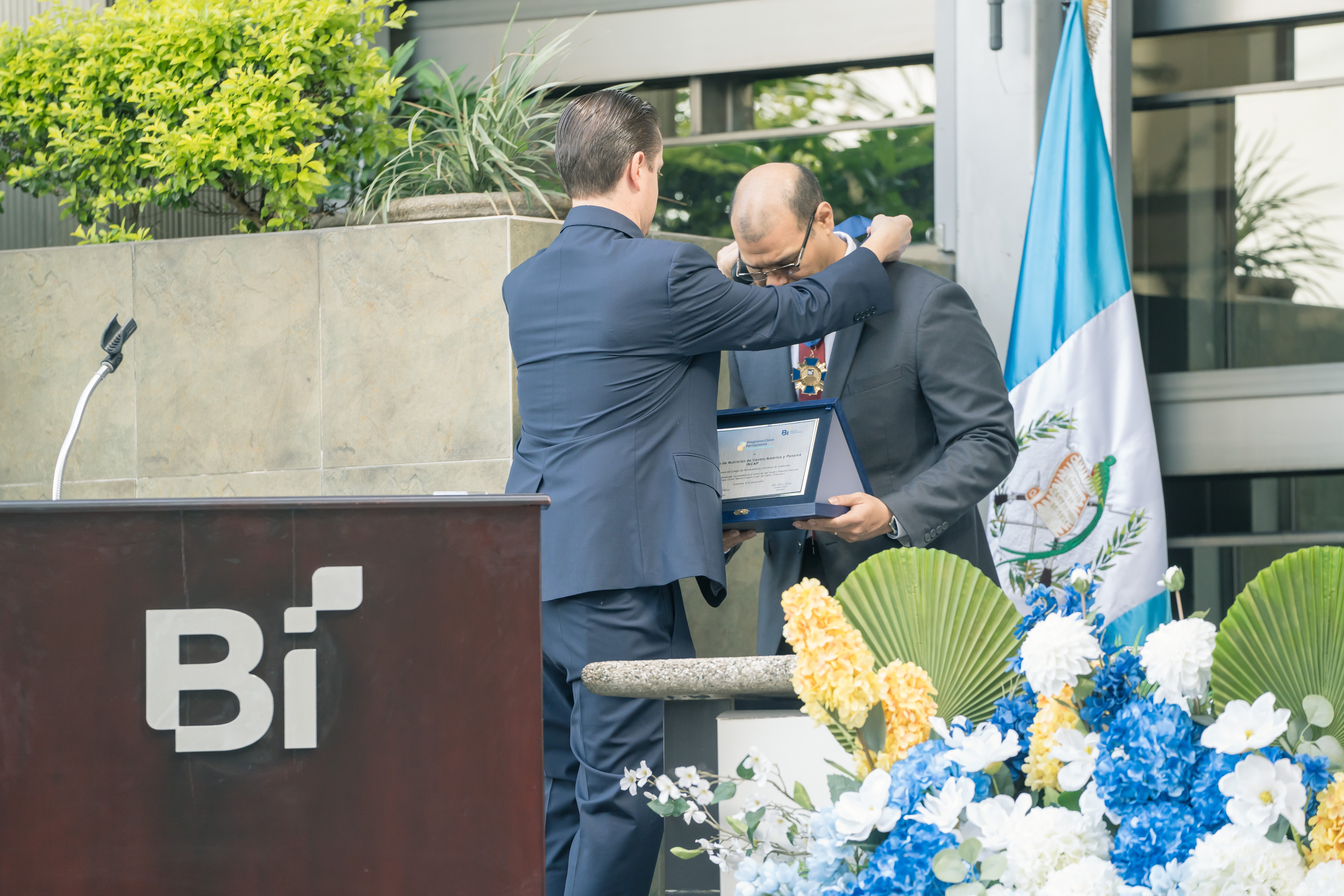 Reconocimiento11 75A INCAP por Banco Industrial 128